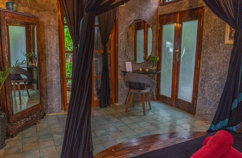Peliatan Hotel | Firefly Eco Lodge