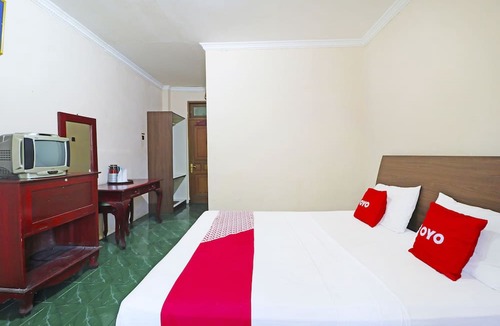Sukabumi Hotel | Hotel O Sarah Sukabumi