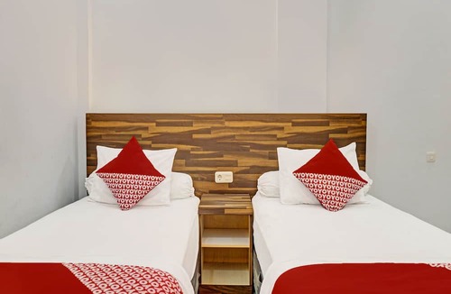 Baturaja Hotel | OYO 92152 Hotel The Wong