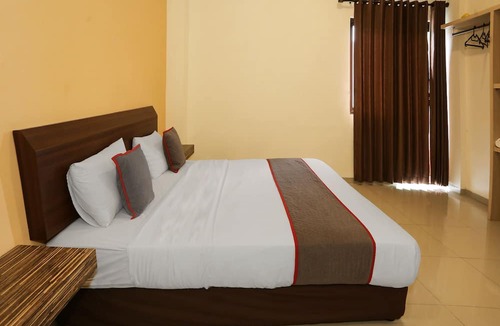 Gambir Hotel | Collection O 92130 Hotel Fiducia Kaji