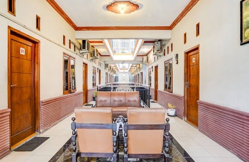 Sedati Hotel | Hotel O Pondok Inap Shofwa 1