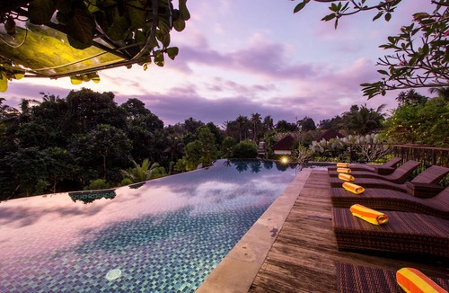 Kutuh Kaja Hotel | Tirta Arum