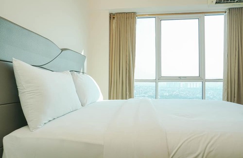 Kayu Putih Apartment | Cozy Living 1Br At Tifolia Apartment