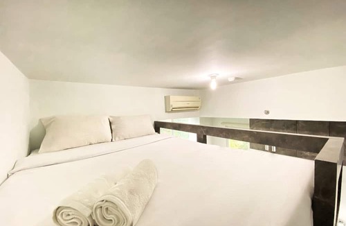 Hegarmanah Apartment | Cozy Studio Room At 12Th Floor Taman Melati Jatinangor Apartment