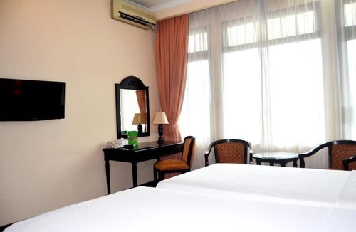 Cipanas Hotel | Yasmin Resort & Conference Hotel