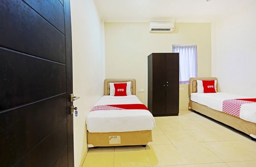 Waru Hotel | OYO Flagship 91290 Pondok Inap Shofwa 2