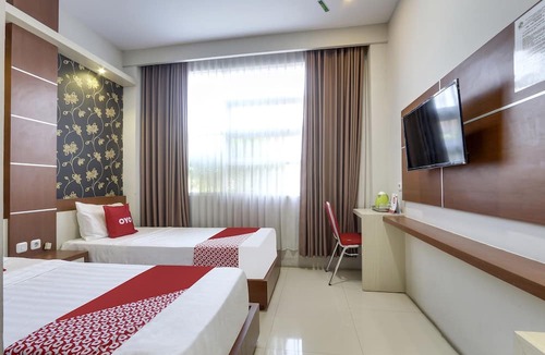 Purwodadi Hotel | OYO 90973 Hotel Karunia Pkpri Grobogan