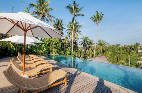 Pejeng Kawan Hotel | LeRosa Valley Resort