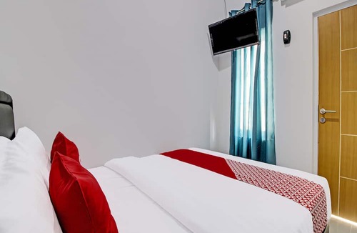 Temon Hotel | Collection O 92363 Kp Inn