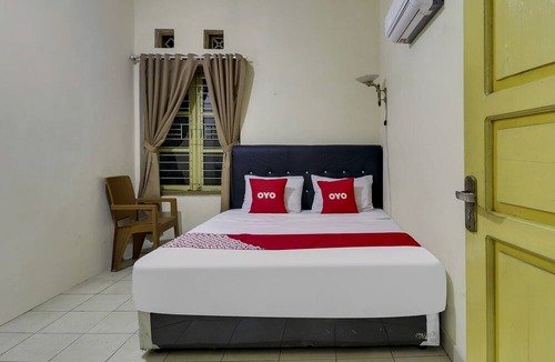 Cimahi Hotel | OYO 90892 My Guest House Syariah