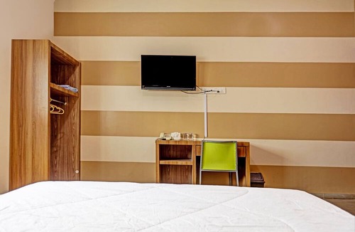 Batam Hotel | Collection O 91533 Get Inn