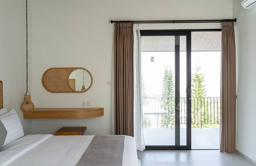 Bandung Villa | Sunset City View Villa 5 BR with a Private Heated Pool