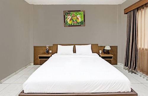 Kecamatan Janapria Hotel | OYO 91696 Kimara Homestay & Resto