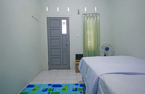 Tasikmalaya Hotel | Hotel O Pondok Karisma Syariah