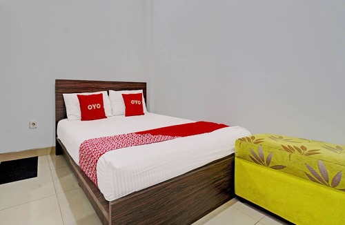 Cigudeg Hotel | OYO 92249 Wisma Rina Rini Tegalega Park
