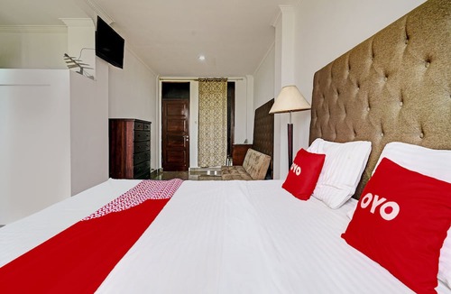 Cileunyi Hotel | OYO 92252 Wisma Rina Rini Cibiru Managed By Hss Group