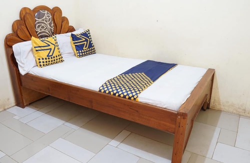 Sumberagung Hotel | Hotel O Homestay Srikandi Pulau Merah BeachNearPantai Pancer