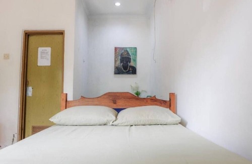 Selemadeg Hotel | OYO 90714 Umah Pande Tabanan Near Tanah Lot