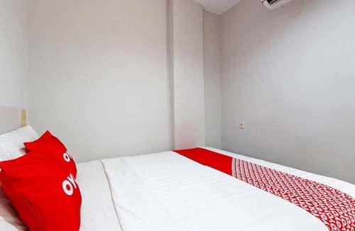 West Semarang Hotel | OYO 91531 Dreamstay 2 NearLawang Sewu