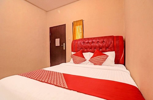 Jambi Hotel | OYO 91022 STeZe Homestay Syariah