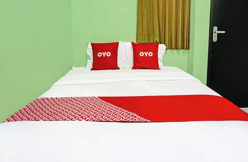 Jombang Hotel | OYO 91683 Wijaya Kusuma Homestay