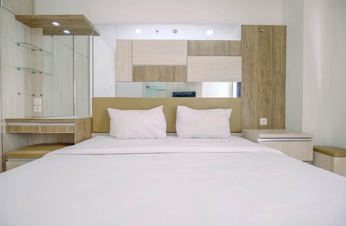 Citaringgul Apartment | Homey And Comfy 2Br Sentul Tower Apartment