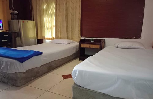 Surabaya Hotel | Hotel O Grand Village