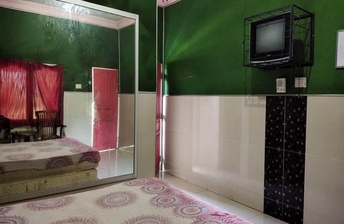 Sibolangit House | Hotel Sayna