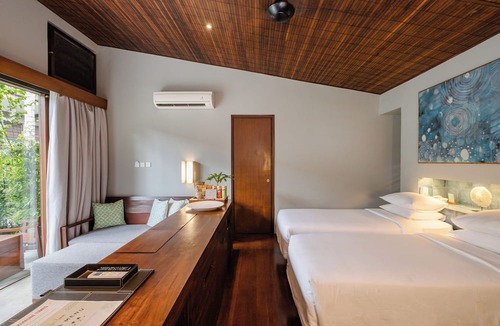 Medahan Resort | Hotel Komune and Beach Club Bali