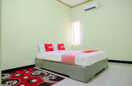 Tulungagung Hotel | Oyo 2508 Alba Suites Homestay