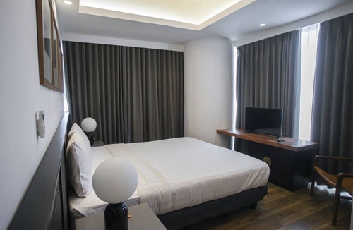 Ngagel Apartment | Premium 2BR Apartment near Marvell City Mall at The Linden