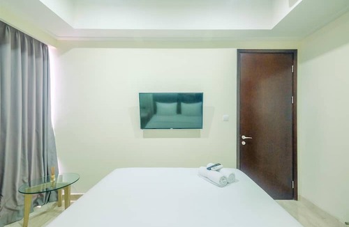 Cikini Apartment | Cozy Stay @ Strategic Place 2BR Menteng Park Apartment