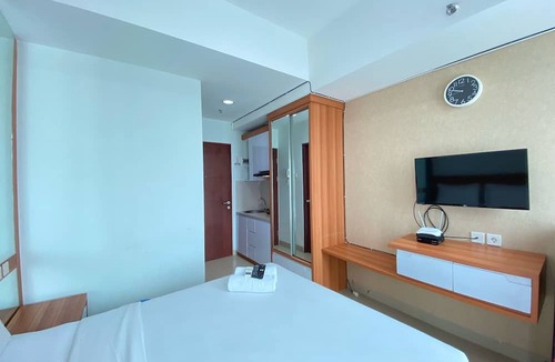 Hegarmanah Apartment | Monochrome Studio Room At Taman Melati Jatinangor Apartment
