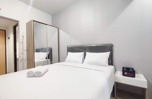 Jatingaleh Apartment | Cozy Living Studio At The Alton Apartment