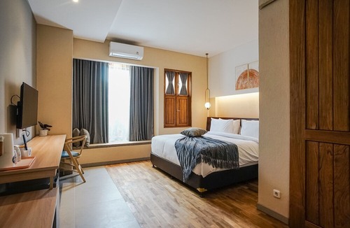 Central Seminyak Hotel | Tanaga Coliving