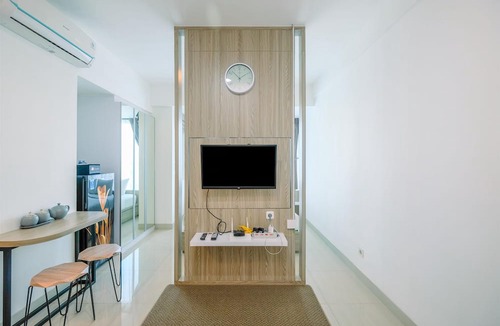 Pekayon Jaya Apartment | Fully Furnished With Comfy Design Studio Grand Kamala Lagoon Apartment