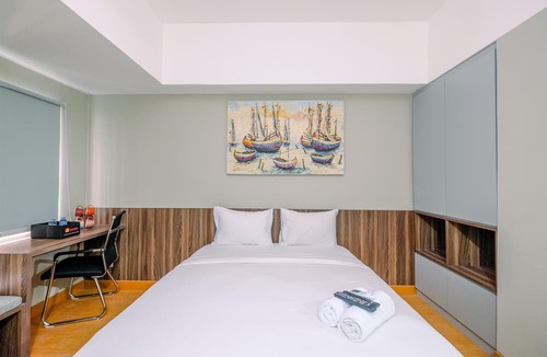 Duren Sawit Apartment | Comfortable Pool View Studio Room at LRT City Jatibening Apartment