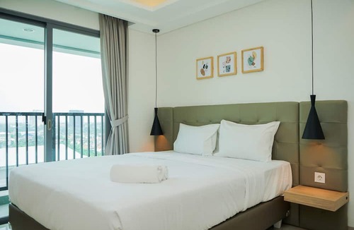 Pondok Aren House | Comfy And Minimalist Studio At Embarcadero Bintaro Apartment