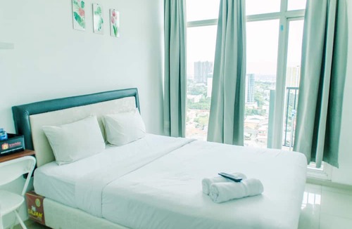 Cikokol Apartment | Nice And Cozy Studio At Tree Park City Apartment