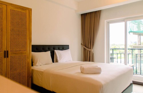 Sunter Apartment | Cozy Living Studio Sunter Park View Apartment