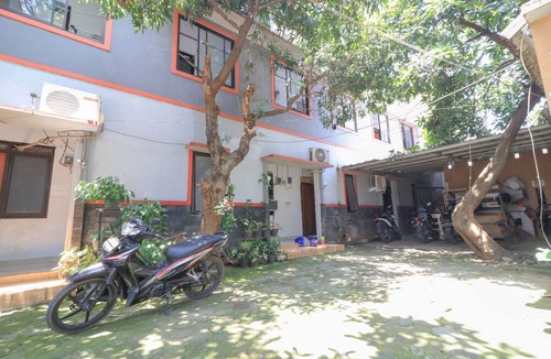 Mampang Prapatan Hotel | Residence Minimalis Mampang