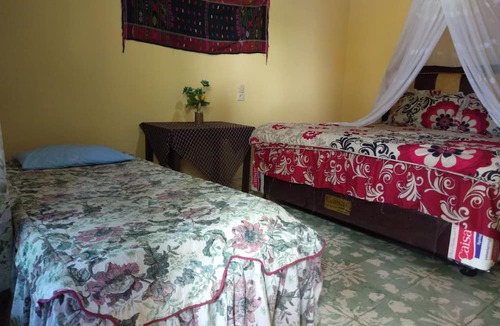 Simanindo House | Merlyn Guest House