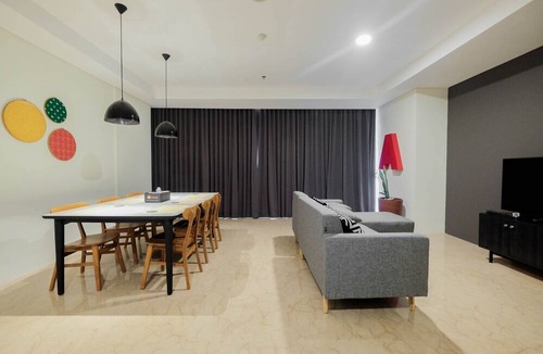 Pancoran Apartment | 3BR Pancoran L'Avenue Comfy Apartment