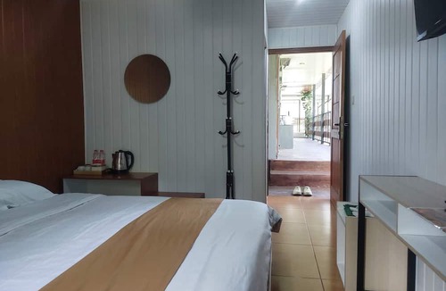 Sukapura Bed & Breakfast | Istana Bromo Resort and Resto