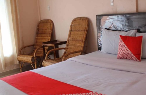 Berastagi Hostel | OYO Flagship 2799 Berastagi Backpacker Rooms