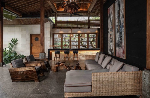 Kelusa Hotel | Chapung Sebali Resort