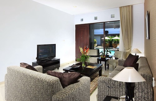 Tuban Hotel | The Radiant Hotel