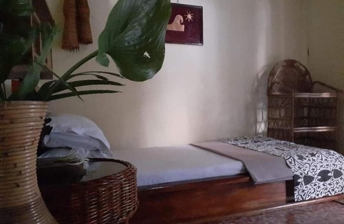 South Krui Bed & Breakfast | Krui Surfing