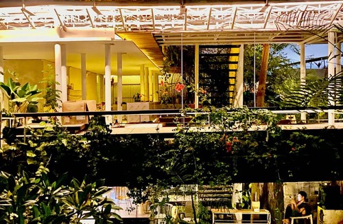 Batu Bolong Hostel | The Hide Hostel at Canggu - Adults Only