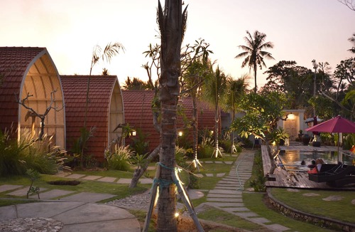 Sampalan House | Kompyang Cottage